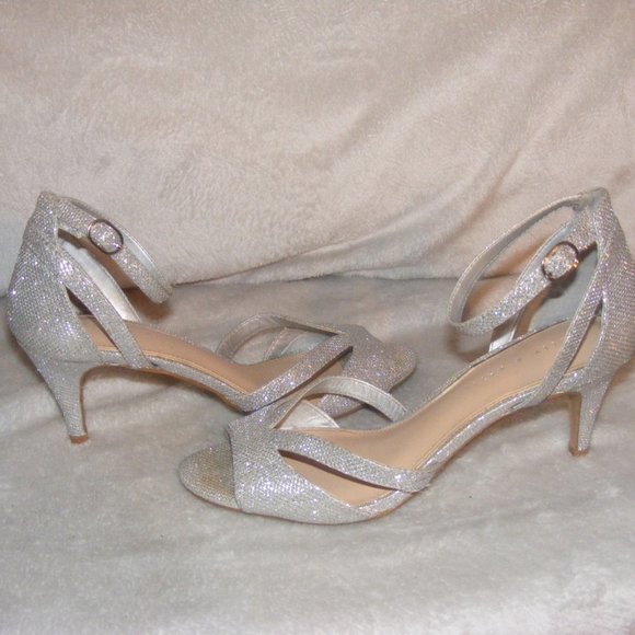 Kelly & Katie Silver Sparkle Sandals - Picture 9 of 15